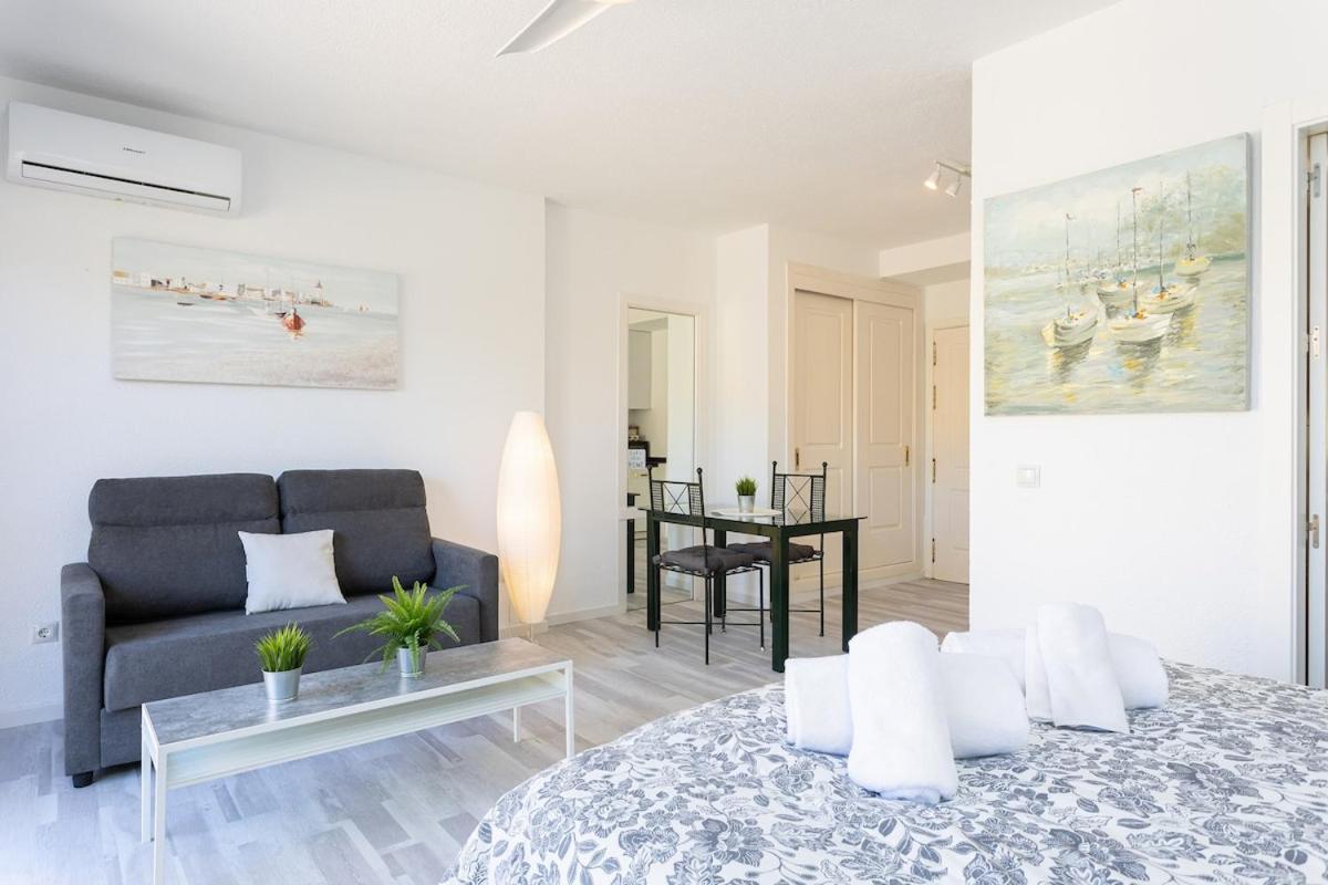 Oleholidays 323 Romana Playa Junto Al Mar Leilighet Marbella